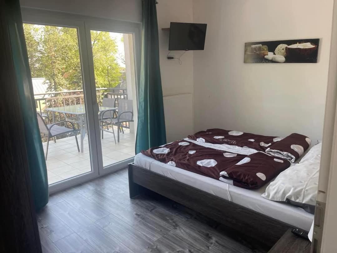 Mirabella Apartman Siófok Exteriör bild
